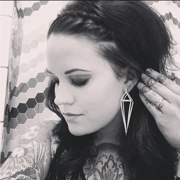 Tawapa Diamond Cube Earrings - Picture 12 of 13